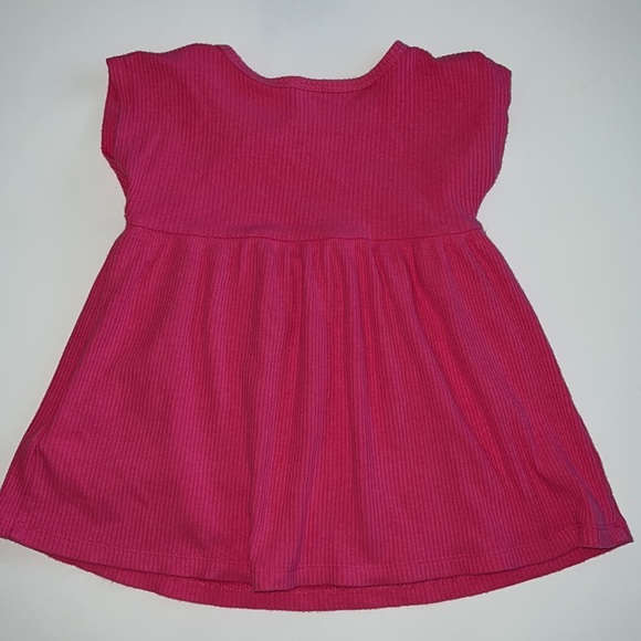 Baby magenta color dress - Picture 1 of 1